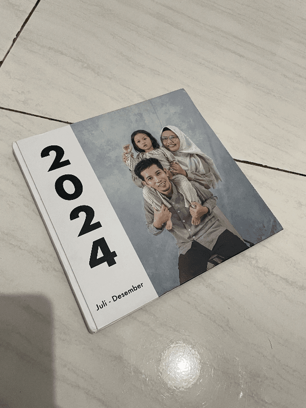 Square hardcover 40 halaman